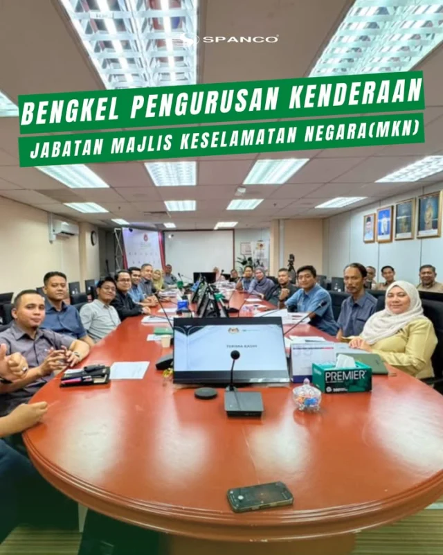 𝗕𝗘𝗡𝗚𝗞𝗘𝗟 𝗣𝗘𝗡𝗚𝗨𝗥𝗨𝗦𝗔𝗡 𝗞𝗘𝗡𝗗𝗘𝗥𝗔𝗔𝗡 𝗝𝗔𝗕𝗔𝗧𝗔𝗡 𝗠𝗔𝗝𝗟𝗜𝗦 𝗞𝗘𝗦𝗘𝗟𝗔𝗠𝗔𝗧𝗔𝗡 𝗡𝗘𝗚𝗔𝗥𝗔 (𝗠𝗞𝗡) 𝗭𝗢𝗡 𝗡𝗘𝗚𝗘𝗥𝗜 𝗨𝗧𝗔𝗥𝗔

📍 Bilik Mutiara, MKN Negeri Pulau Pinang | 13 Oktober 2026

SPANCO Sdn. Bhd. telah dijemput untuk menyampaikan taklimat bertajuk “Pengurusan Kenderaan Jabatan: Peraturan, Tatacara dan Tanggungjawab” sempena Bengkel Pengurusan Kenderaan Jabatan Majlis Keselamatan Negara (MKN) bagi Zon Negeri Utara.

Taklimat ini disampaikan oleh wakil-wakil SPANCO iaitu Encik Aizat Mohd Fadzir dan Encik Faiz Izwan Ishak dengan perkongsian berkaitan peraturan, tatacara dan aspek pengurusan kenderaan jabatan bagi meningkatkan pemahaman dalam kalangan pegawai serta kakitangan MKN.

Program ini turut mencerminkan kepentingan perkongsian pengetahuan dan amalan pengurusan kenderaan yang teratur bagi menyokong kelancaran urusan rasmi serta penggunaan kenderaan jabatan secara bertanggungjawab.

SPANCO merakamkan penghargaan kepada Puan Nurulizzah binti Abu Bakar, Penolong Pengarah MKN Negeri Pulau Pinang, serta pihak MKN atas jemputan dan peluang untuk berkongsi kepakaran dalam pengurusan fleet kenderaan kerajaan.

SPANCO – Sentiasa Bersama Mu.

#spancosdnbhd #spancomy #spancomalaysia #majliskeselamatannegara #pulaupinang